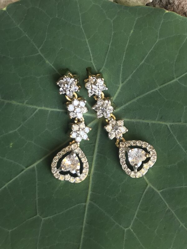 jewellery, earring, silver, zirconium, party, heart shaped